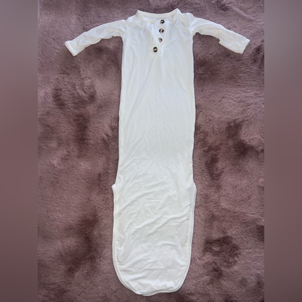 White Lou Lou sleep gown